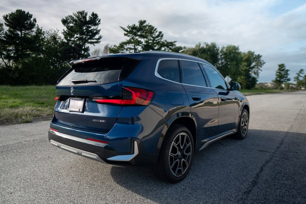 Certified 2023 BMW X1 xDrive28i w/ Premium Package AWD/4WD image 15