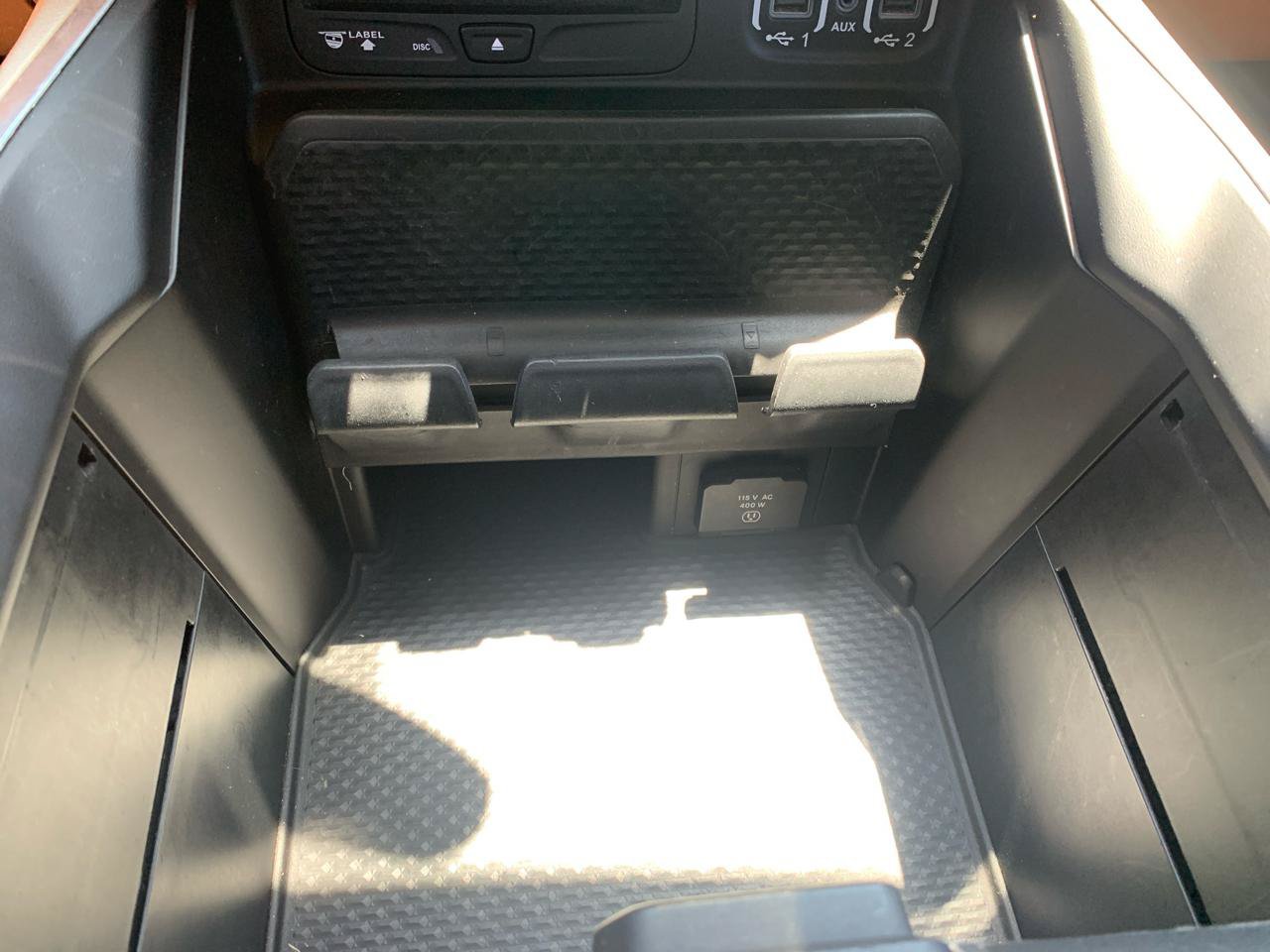 Used 2019 RAM 1500 Laramie AWD/4WD image 39