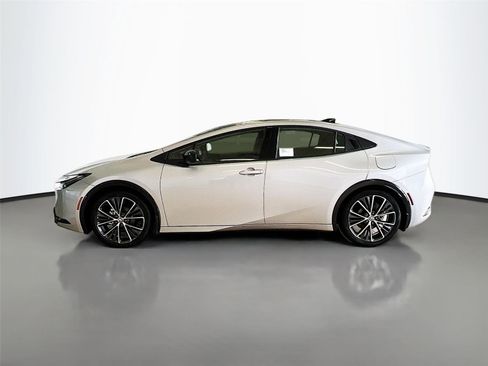 New 2026 Toyota Prius XLE image 3