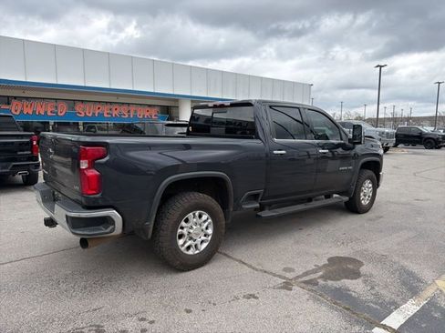 Used 2024 Chevrolet Silverado 2500 LTZ w/ LTZ Convenience Package image 3
