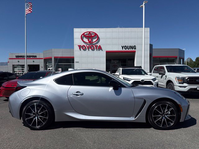 New 2026 Toyota GR86 w/ ALL Weather Mat Package (TMS) RWD image 3
