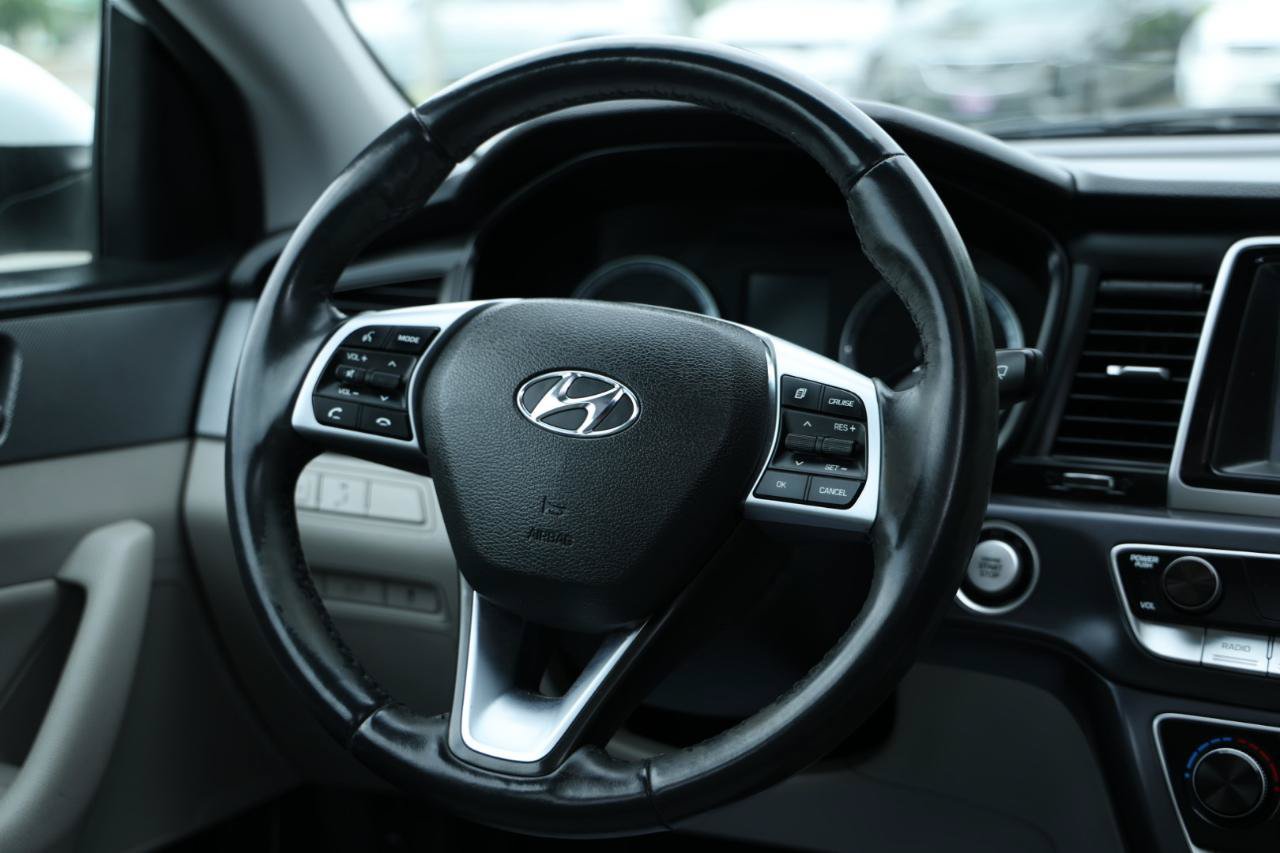 Used 2019 Hyundai Sonata SEL FWD image 17