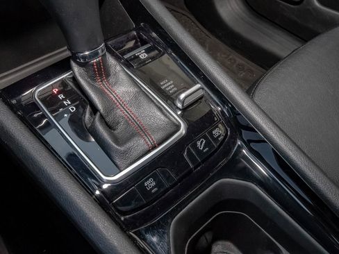 Used 2023 Jeep Compass Trailhawk image 29