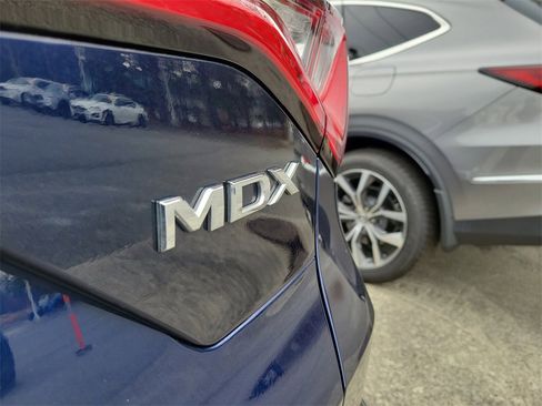 Certified 2023 Acura MDX SH-AWD w/ Technology Package image 8