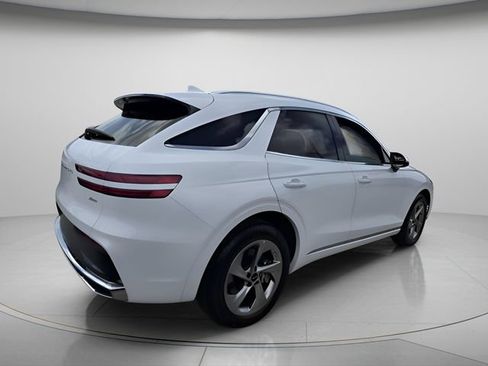 Used 2026 Genesis GV70 2.5T AWD/4WD image 7