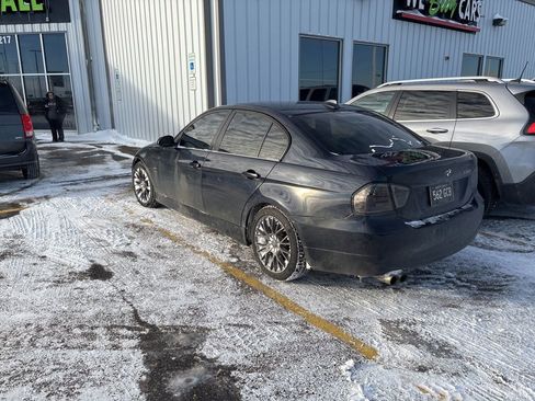 Used 2006 BMW 330i Sedan image 7