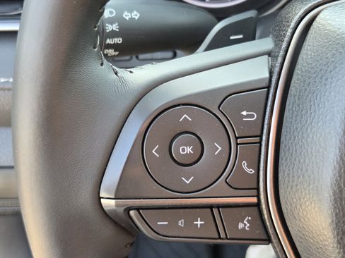 Used 2024 Toyota Camry SE image 24