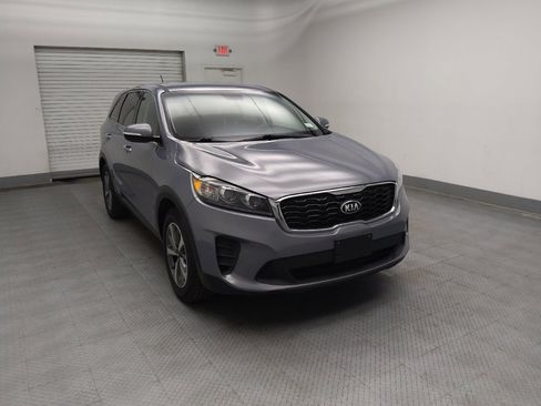 Used 2020 Kia Sorento LX image 13