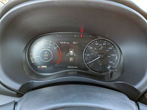 Used 2022 Nissan Kicks SR image 26