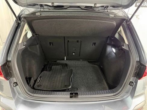 Used 2024 Volkswagen Taos S image 9