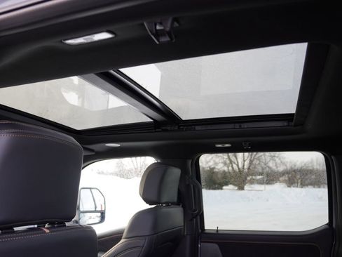 Used 2024 Ford F350 Platinum w/ Tremor Off-Road Package image 19