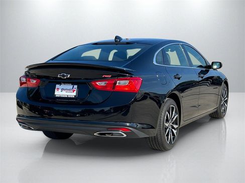 Used 2025 Chevrolet Malibu RS image 5