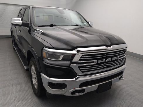 Used 2019 RAM 1500 Laramie AWD/4WD image 14