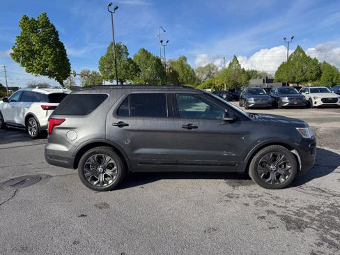 Used 2018 Ford Explorer Sport w/ Equipment Group 401A image 6