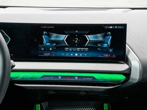 Used 2026 BMW X3 xDrive30 w/ M Sport Package image 13