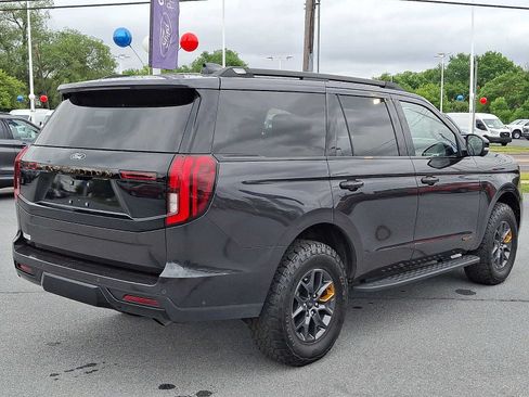 Certified 2025 Ford Expedition Tremor AWD/4WD image 6
