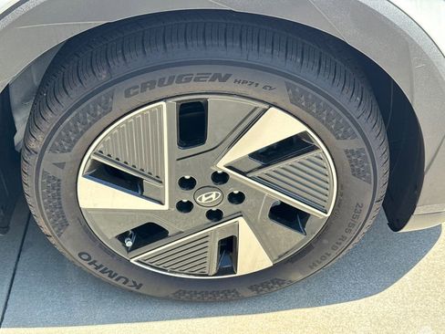 New 2026 Hyundai Ioniq 5 SE RWD image 11