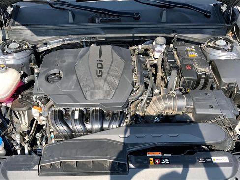 Used 2025 Hyundai Sonata SEL FWD image 32