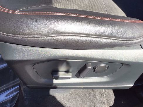 Certified 2022 Ford Explorer ST-Line image 17