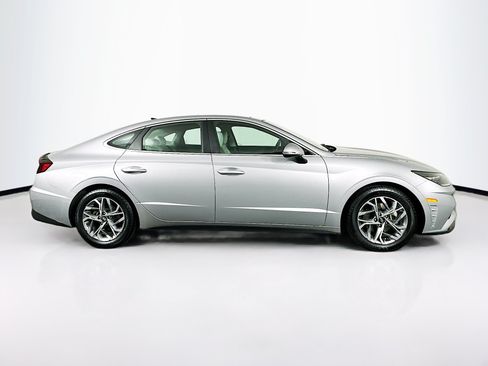 Used 2023 Hyundai Sonata SEL w/ Convenience Package FWD image 10