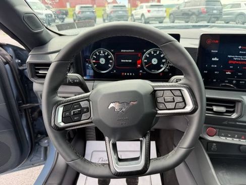 Certified 2025 Ford Mustang Coupe RWD image 16