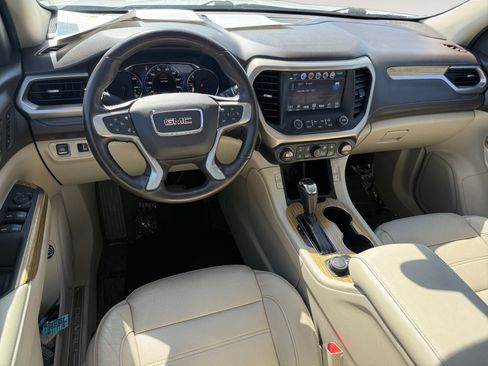 Used 2017 GMC Acadia Denali w/ Technology Package AWD/4WD image 15