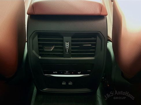 Used 2022 BMW 430i xDrive Convertible w/ M Sport Package image 31