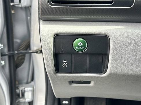 Used 2013 Honda Accord LX image 25