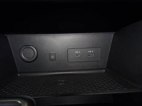 New 2025 Nissan Pathfinder Platinum image 23