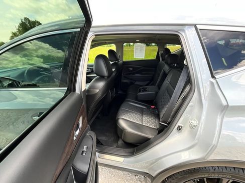 Used 2023 Nissan Murano Platinum w/ Cargo Package AWD/4WD image 12