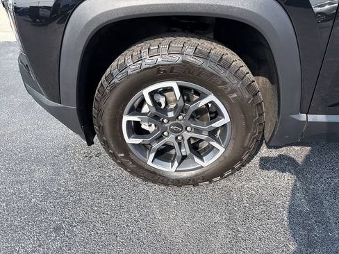 Used 2026 Chevrolet Equinox ACTIV AWD/4WD image 29