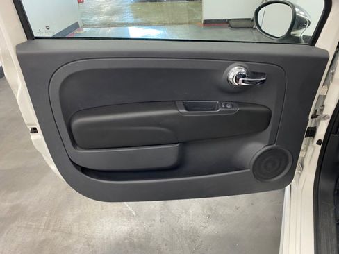 Used 2018 FIAT 500 Lounge image 37