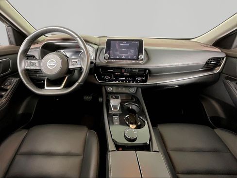 Certified 2021 Nissan Rogue SV w/ Premium Package AWD/4WD image 7