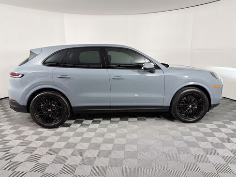 Used 2026 Porsche Cayenne AWD/4WD image 8