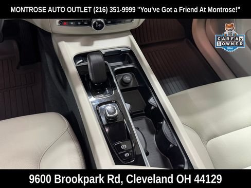 Used 2024 Volvo XC60 B5 Plus w/ Protection Package Premier AWD/4WD image 22