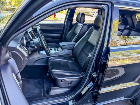Used 2015 Jeep Grand Cherokee Altitude image 8