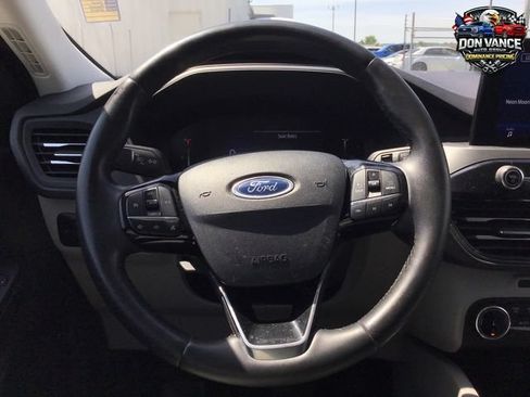 Used 2023 Ford Escape Active AWD/4WD image 14