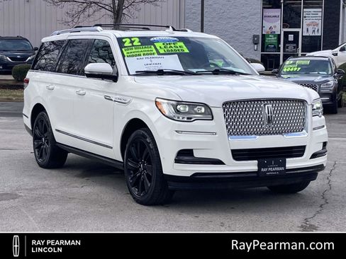 Certified 2022 Lincoln Navigator Reserve image 1