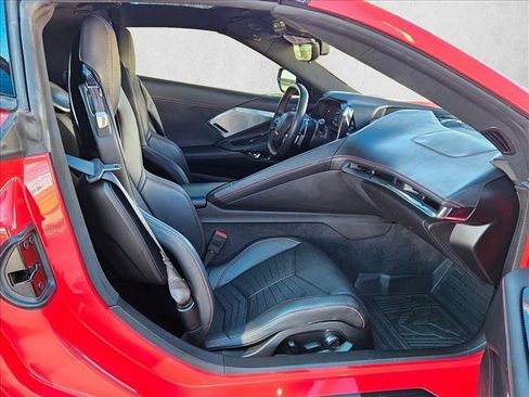 Used 2020 Chevrolet Corvette Stingray Premium Cpe w/ 3LT Preferred Equipment Group image 23