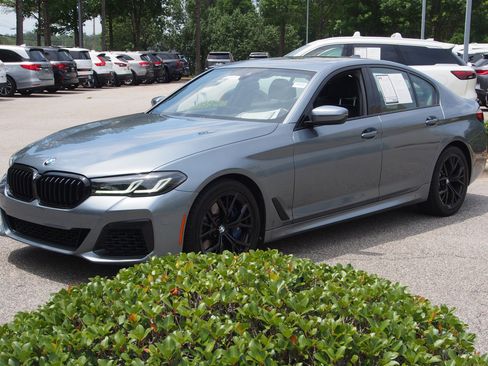 Used 2022 BMW 540i xDrive w/ M Sport Package AWD/4WD image 4