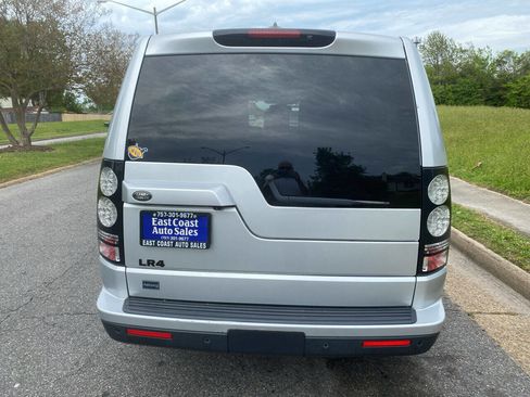 Used 2016 Land Rover LR4 HSE Silver Edition image 5