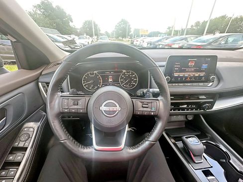 Used 2023 Nissan Rogue SV w/ SV Premium B Package AWD/4WD image 28