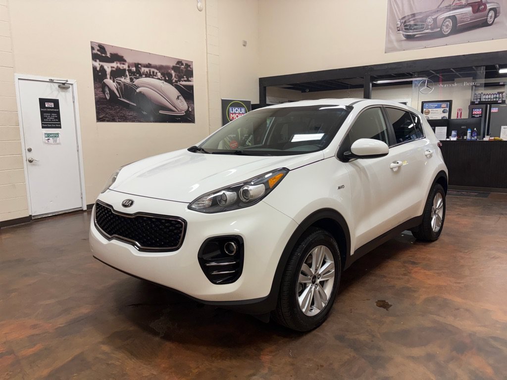 Used 2019 Kia Sportage LX AWD/4WD image 5