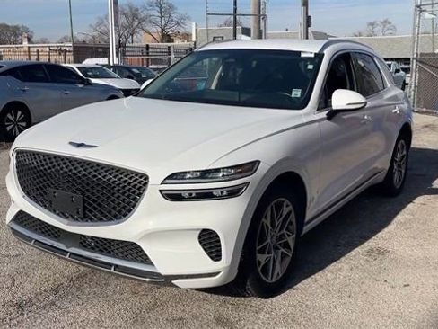 Used 2025 Genesis GV70 2.5T image 7