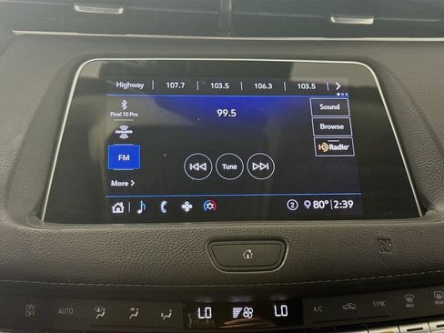 Used 2020 Cadillac XT4 Premium Luxury FWD image 15