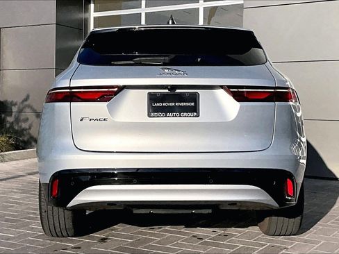 Used 2021 Jaguar F-PACE S image 4