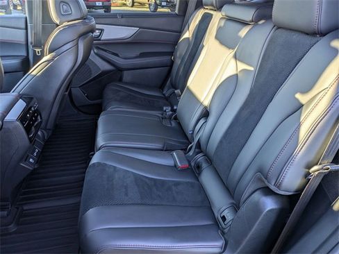 Used 2022 Acura MDX A-Spec image 31