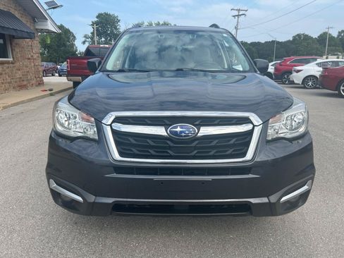 Used 2017 Subaru Forester 2.5i Premium AWD/4WD image 2