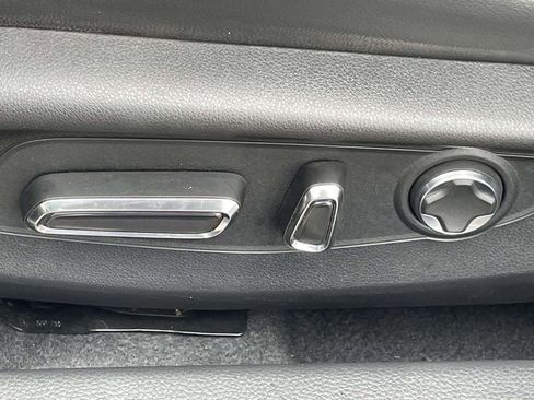 Used 2023 Acura Integra A-Spec image 14