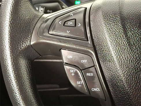 Used 2022 Ford Edge SE w/ Black Appearance Package image 20